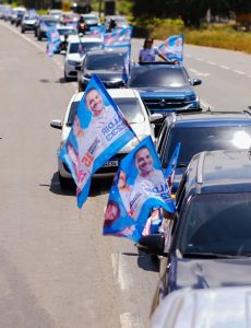 Detinha e Aldir Júnior demonstram força política em grande carreata na Zona Rural de São Luís