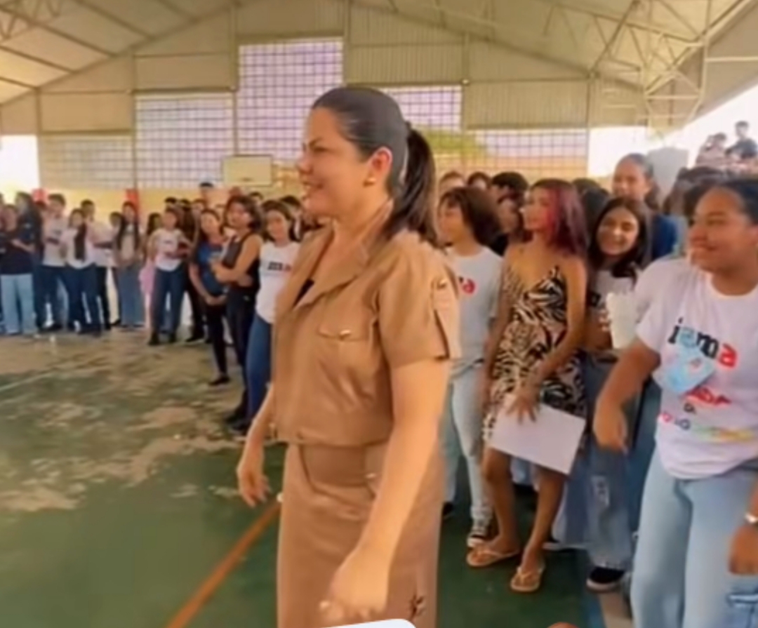 GridArt_20251206_112248135