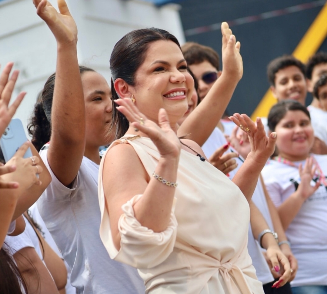 GridArt_20251209_193802038